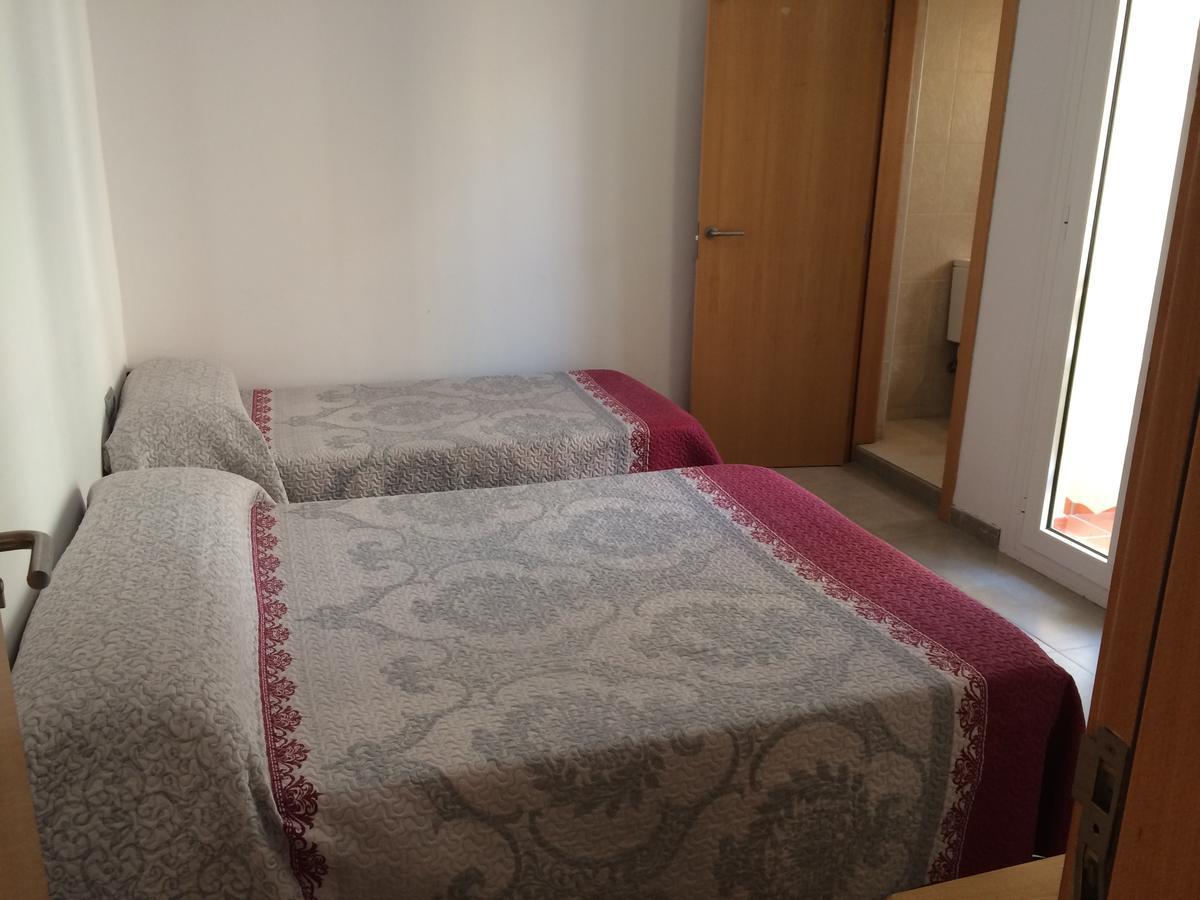 Apartamentos Turisticos Sant Boi Sant Boi de Llobregat Zewnętrze zdjęcie