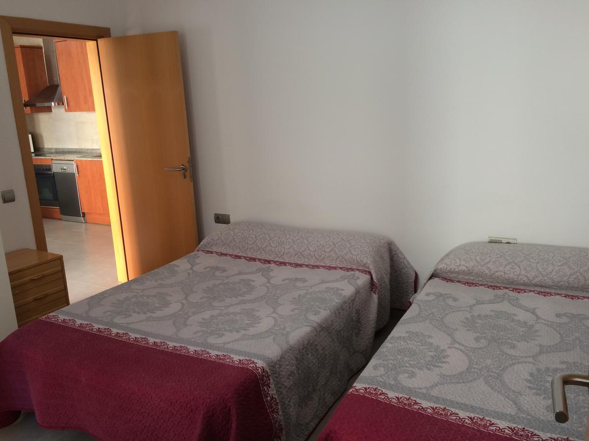 Apartamentos Turisticos Sant Boi Sant Boi de Llobregat Zewnętrze zdjęcie