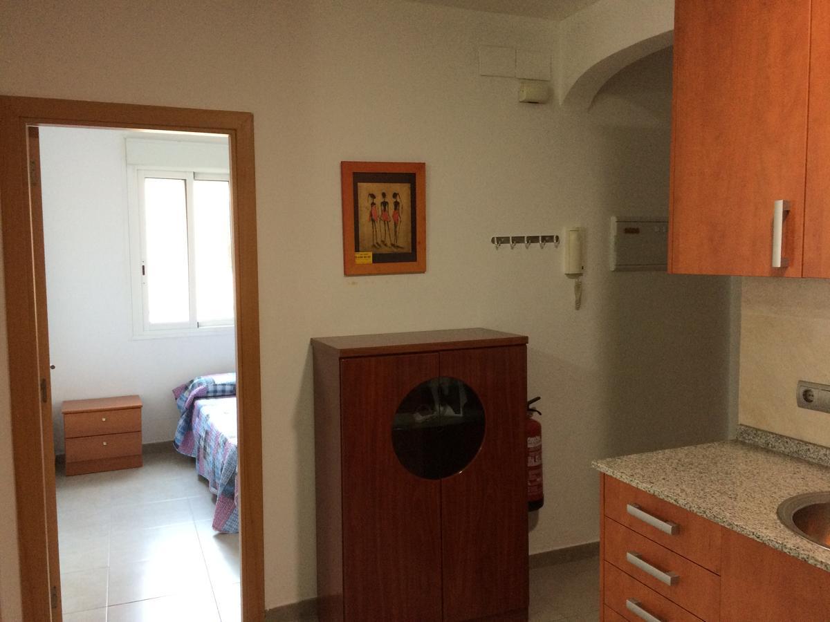 Apartamentos Turisticos Sant Boi Sant Boi de Llobregat Zewnętrze zdjęcie